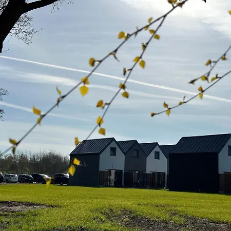 Morski 尤斯托尼莫斯基